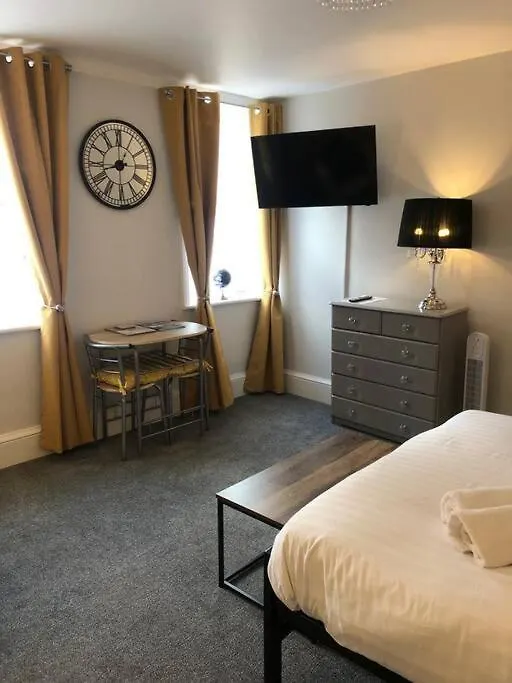 The Stuart Suite - Spacious, Affordable, City Centre York 0*,