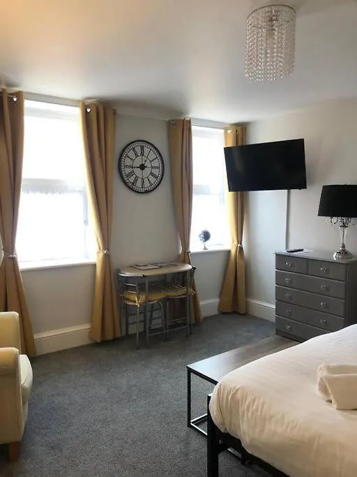 The Stuart Suite - Spacious, Affordable, City Centre York
